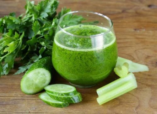 5 jus détox au concombre à essayer sans tarder