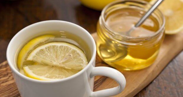remèdes naturels contre la gorge irritée : citron et miel