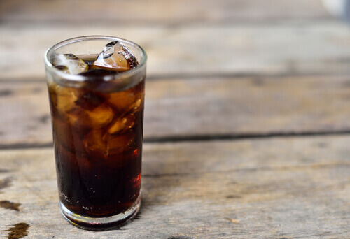 Les boissons gazeuses sont des aliments cancérigènes.