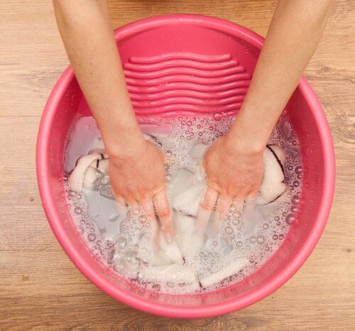 le citron et le sel pour retrouver la blancheur des vêtements