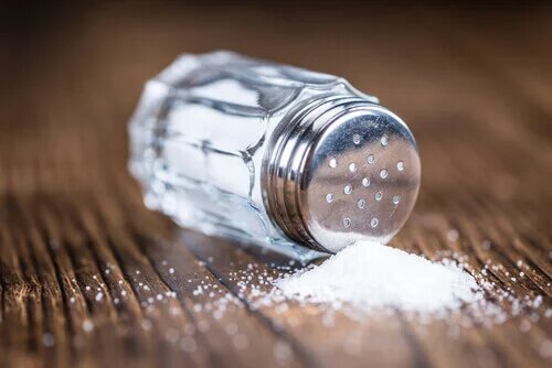 Le sel augment fortement la tension artérielle
