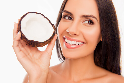 L'huile de coco pour les dents.