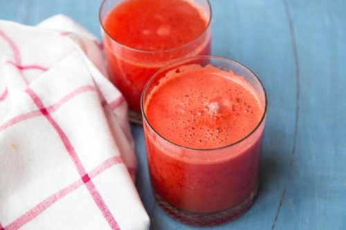 Jus de carotte, de radis et de cresson contre l'anémie.