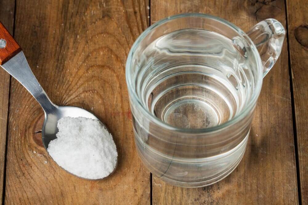 bicarbonate et eau oxygénée contre la gingivite