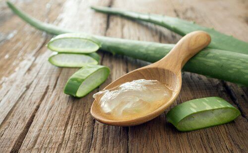 le gel d'aloe vera contre les démangeaisons oculaires
