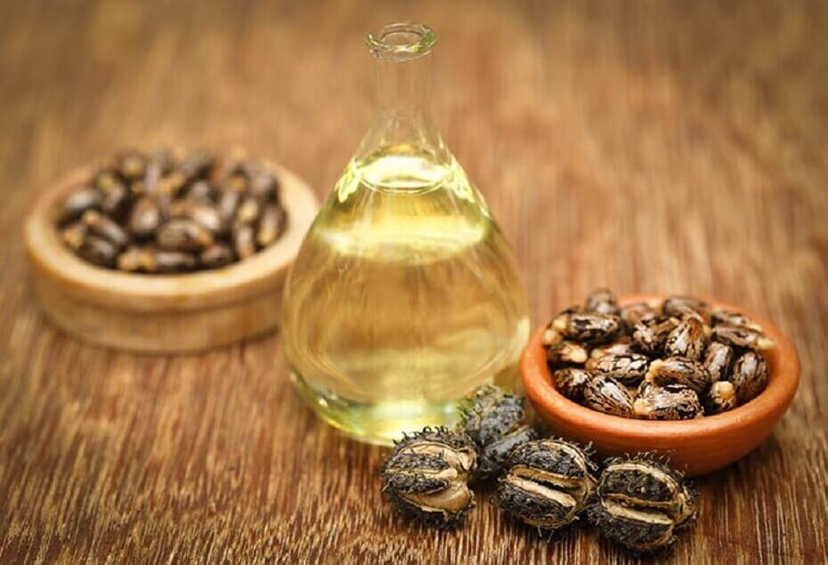 huile de ricin pour vos sourcils