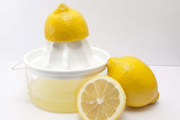 Jus de citron contre l'hypertension.