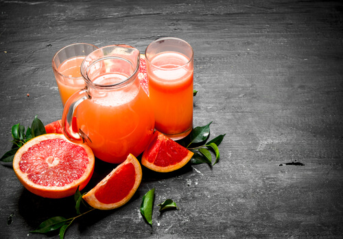 Le jus de pamplemousse