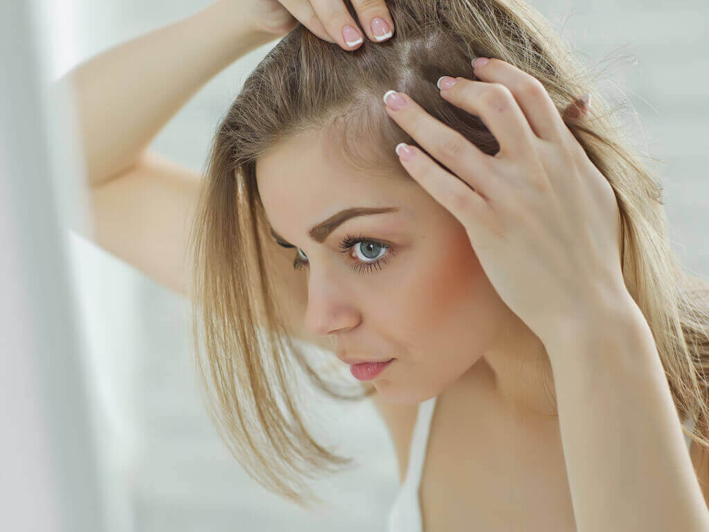 10 raisons qui expliquent la perte des cheveux