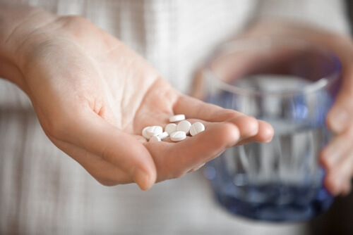 Les médicaments pour stopper ou inverser le problème sur l'ostéoporose.