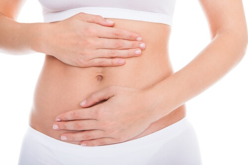 le thé vert agit comme un laxatif naturel