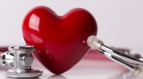 Coeur et stétoscope