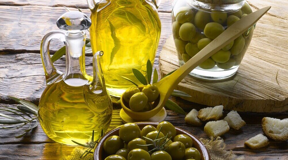 Huile d'olive pour le bon cholestérol.