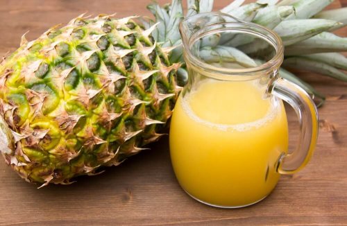 Le jus d'ananas vous aidera à perdre du ventre.
