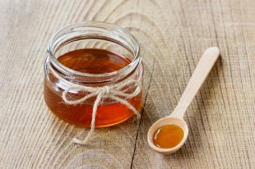 Masque pour tonifier et illuminer le visage