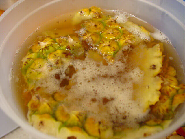 L'ananas fermenté est l'un des aliments probiotiques augmentant la quantité de bactéries bénéfiques.