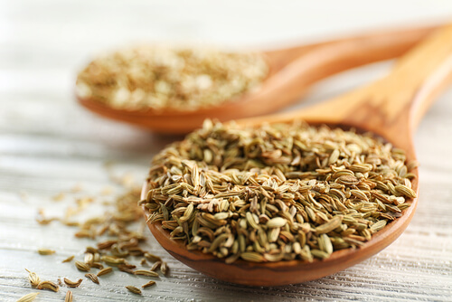 Le cumin provoque un soulagement intestinal et permet de combattre les gaz.