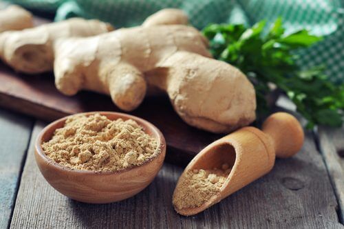 sirop contre la toux sèche : gingembre, miel, citron