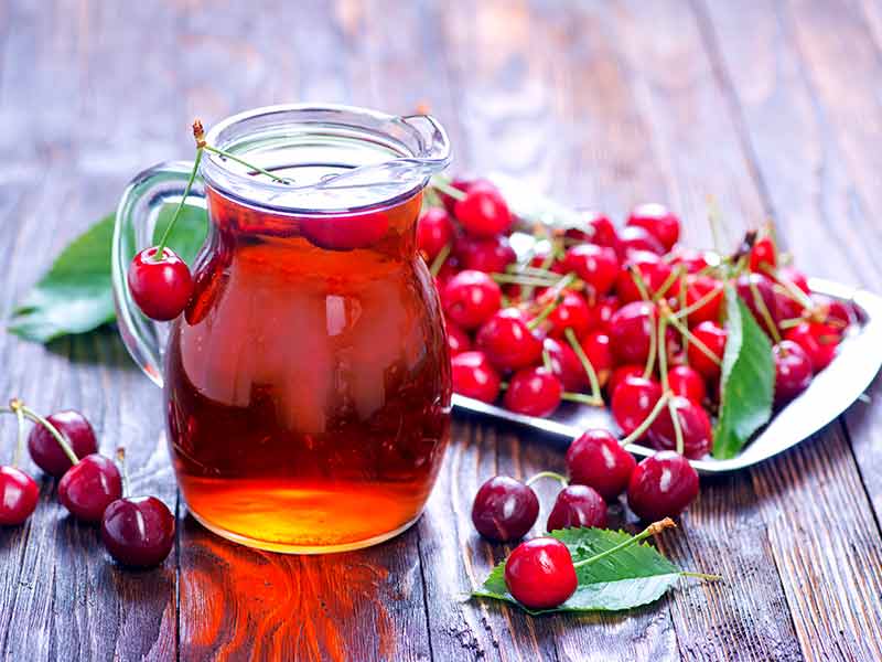 jus naturels contre l'insomnie : jus de cerises et avoine