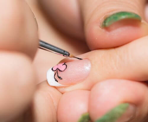 ongle décoré