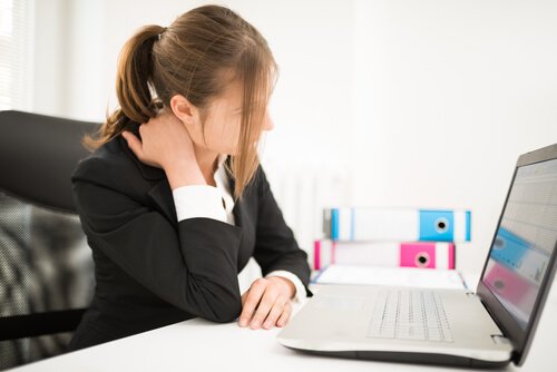 comment traiter une contracture cervicale