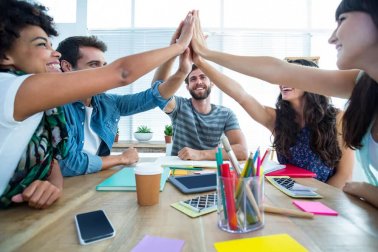 6 activités pour aider votre enfant à travailler en équipe