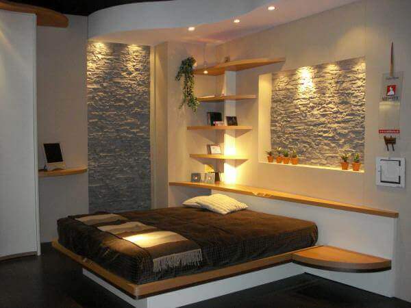 décorer les murs avec des pierres