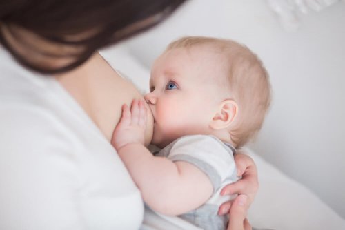 les bébés qui sont allaités peuvent souffrir d'une carence en vitamine D