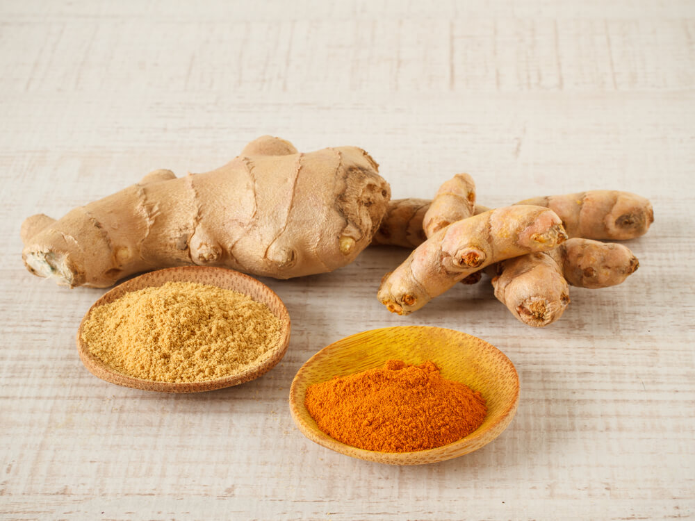 Un délicieux thé au gingembre et au curcuma pour mincir Améliore ta Santé