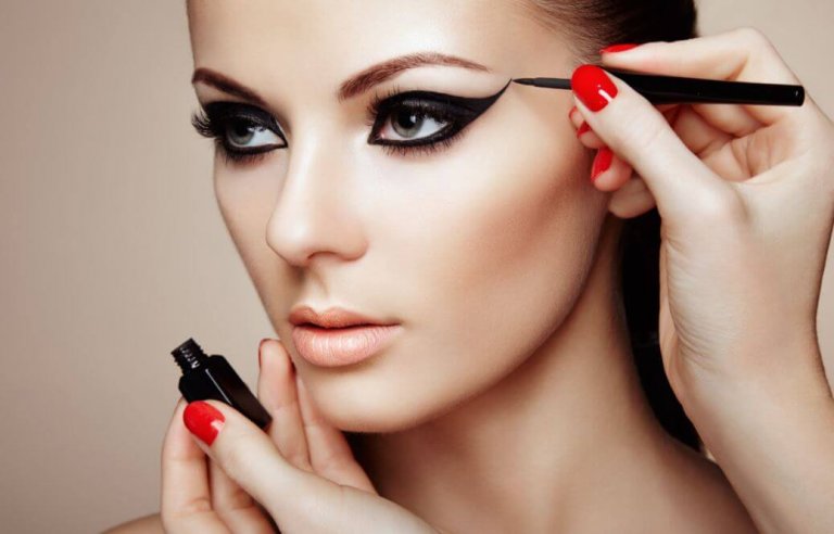 7 secrets de maquillage pour être éblouissante
