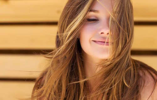 Comment avoir des cheveux sains et avec du volume Comment avoir des cheveux sains et avec du volume