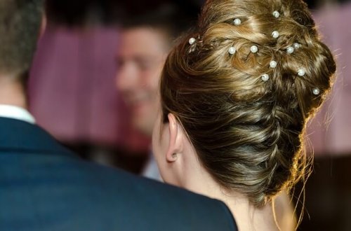 les tresses : une des coiffures pour mariée