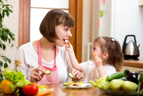 améliorer l'alimentation pour éliminer les pellicules chez les enfants