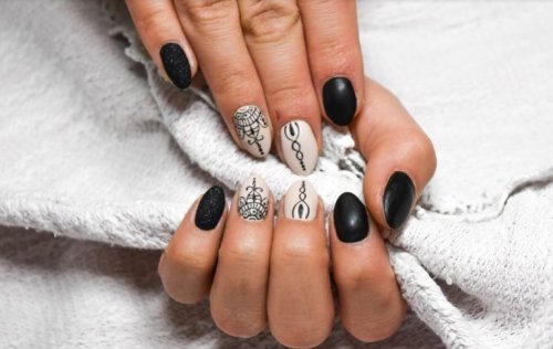 décoration des ongles pour le mariage
