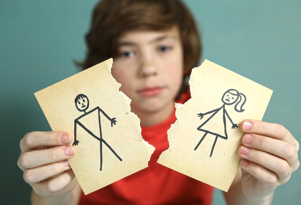 LEs causes des divorces sont nombreuses.