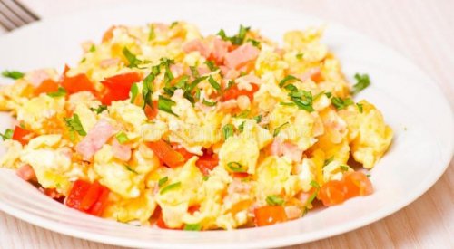 oeufs brouillés aux graines germées