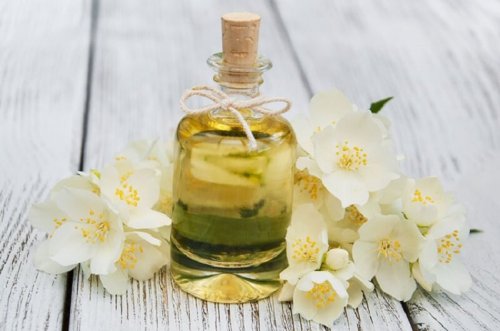 huile essentielle de jasmin