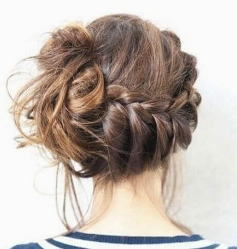 Jolies tresses en chignon