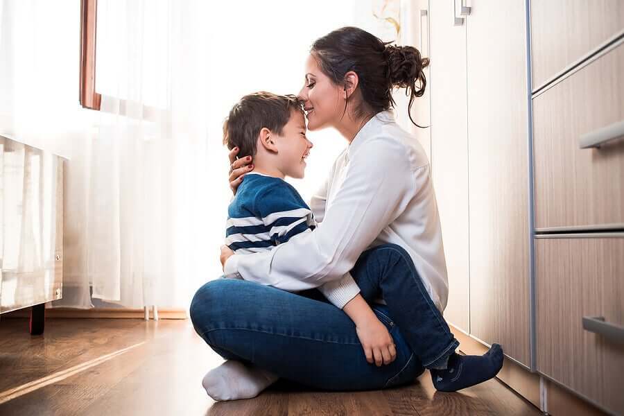bonne relation mère-enfant
