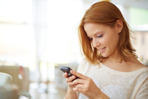 Peur de tomber amoureux donc préférence pour les relations à distance.