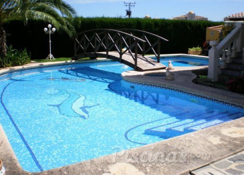 piscines incroyables : avec des ponts