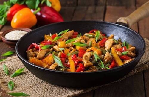 Préparez un délicieux poulet aux légumes