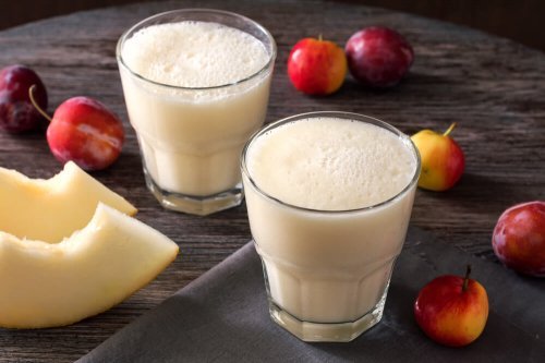 Remède laxatif aux prunes et au melon