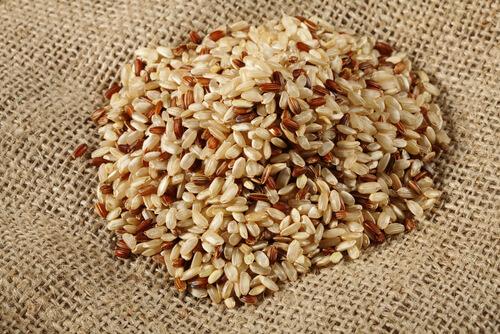 le riz complet comme type de riz le plus sain