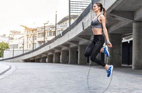 le saut à la corde est un exercice cardio