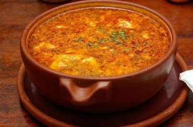 Recette de soupe à l'ail spectaculaire, osez l'essayer !