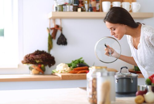 Comment vous débarrasser des mauvaises odeurs des canalisations de votre cuisine