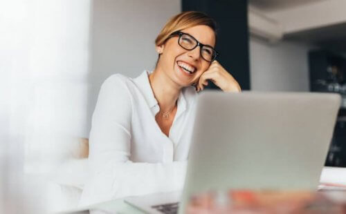 Dites adieu aux looks ennuyeux pour aller au bureau