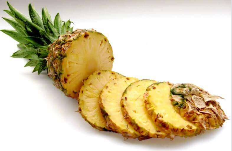 traiter les douleurs articulaires avec de l'ananas