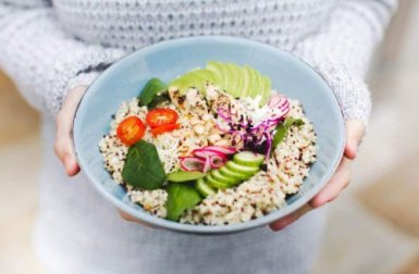 3 délicieuses recettes de salades à base de quinoa